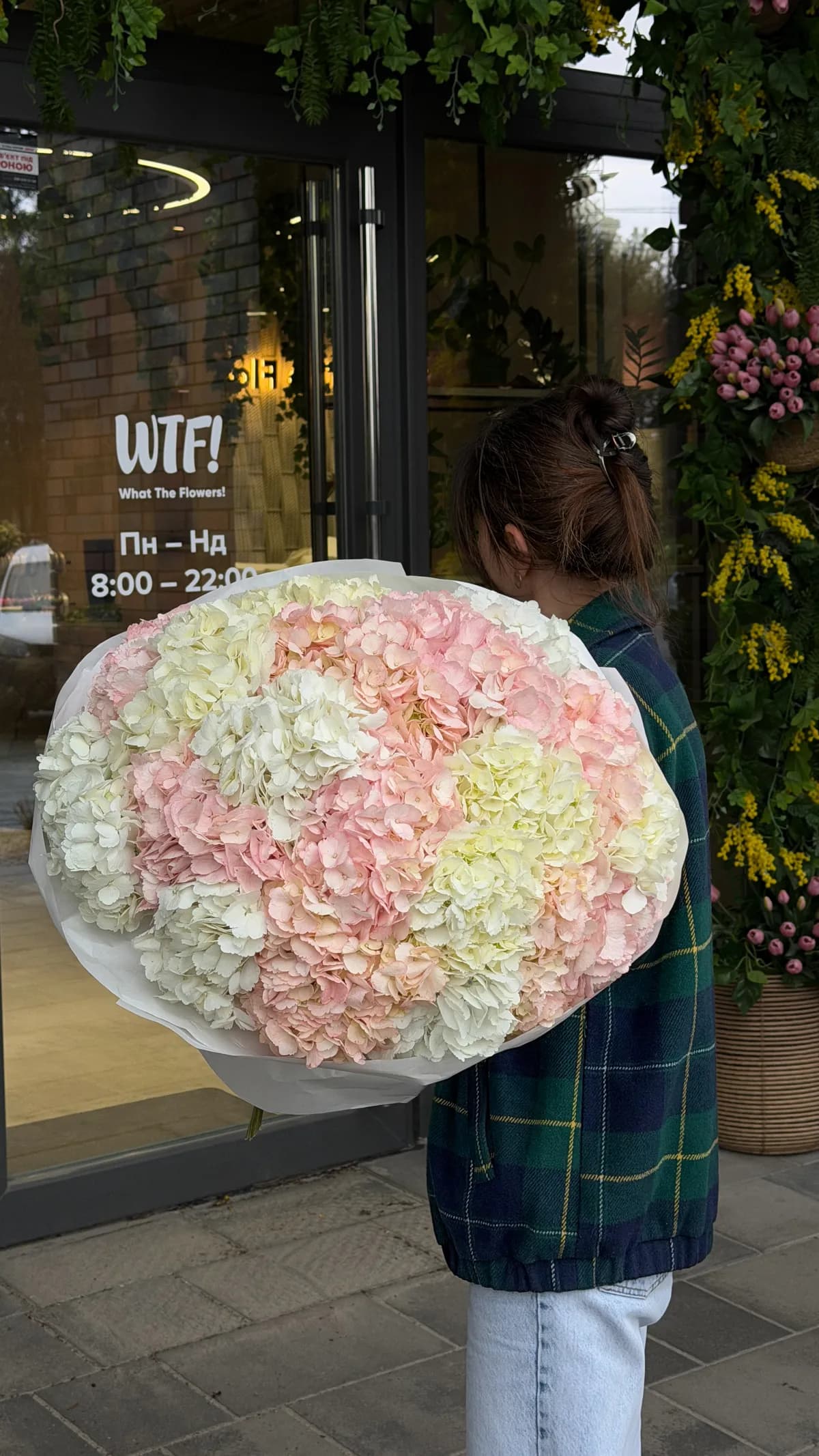 Hydrangea Cloud — авторський букет від WTF! Дніпро
