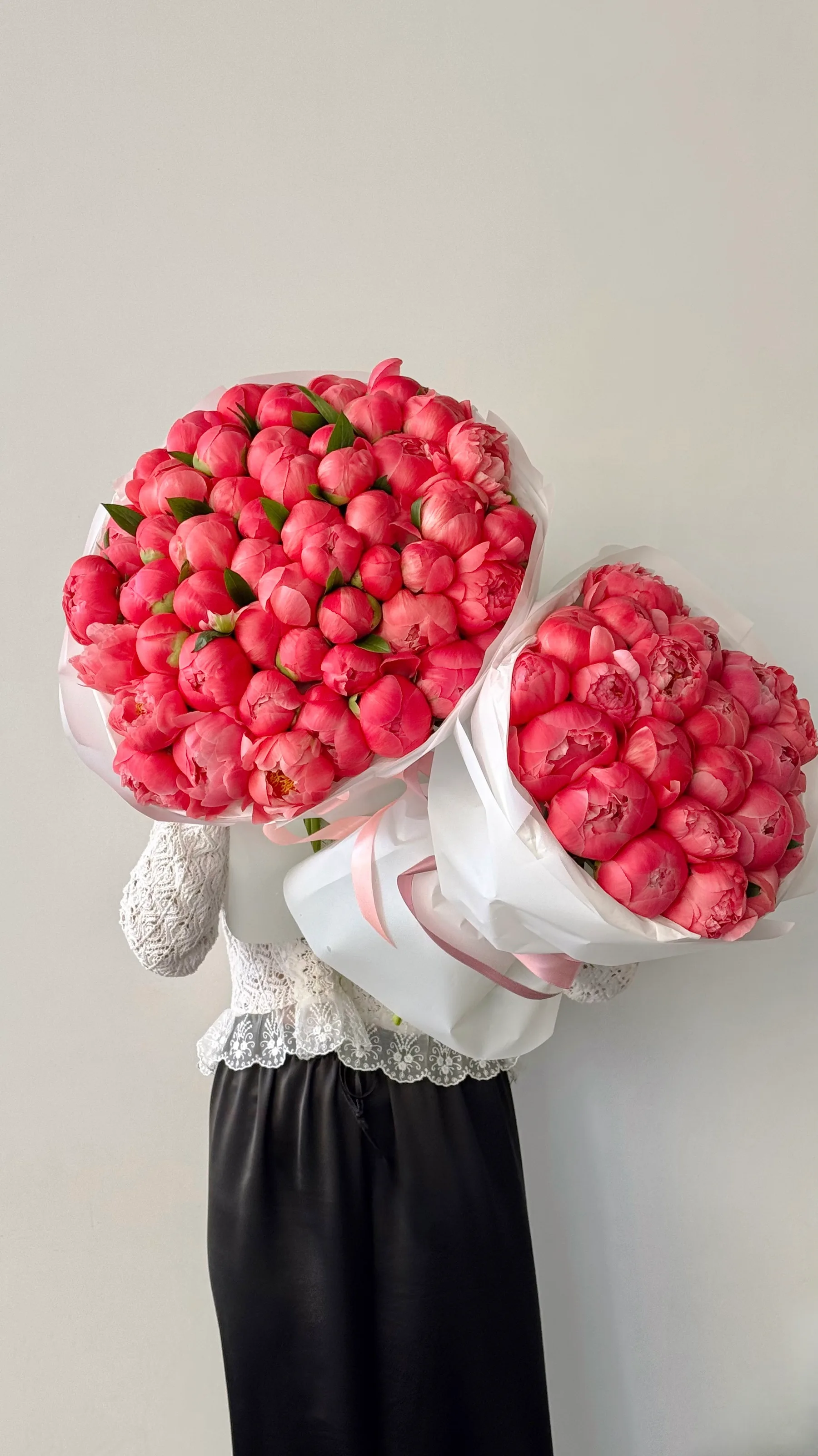 Signature bouquets with same-day delivery in Dnipro — WTF! Flowers