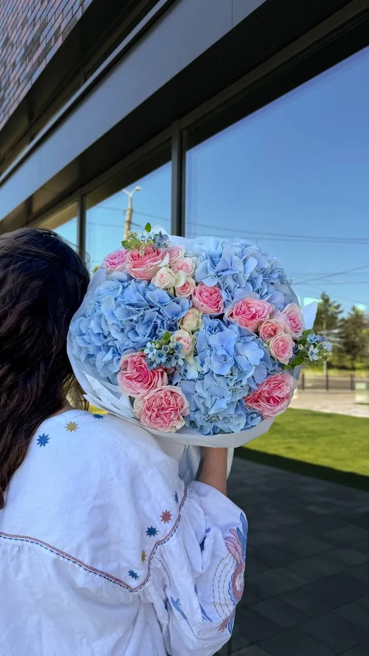 Blue Rose Drift — designer bouquet by WTF! Dnipro