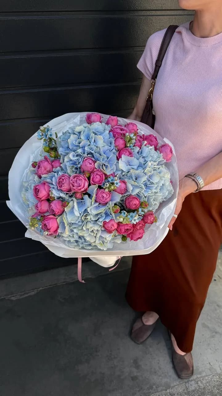 Fuchsia Blue Mix — авторский букет от WTF! Днепр