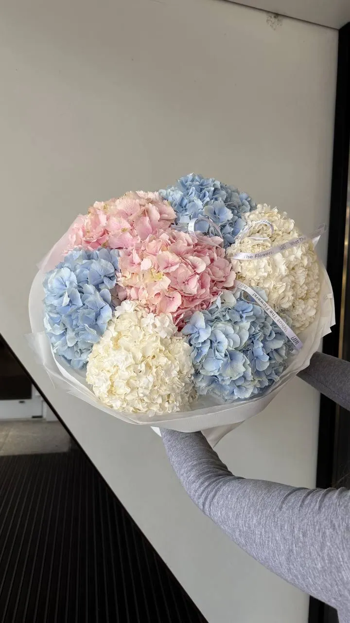 Pastel Hydrangea 7 — авторський букет від WTF! Дніпро