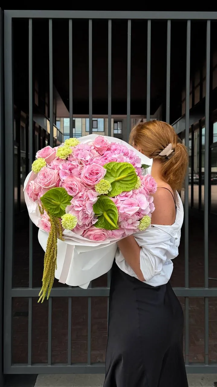 Pink Anthurium Bloom — авторський букет від WTF! Дніпро