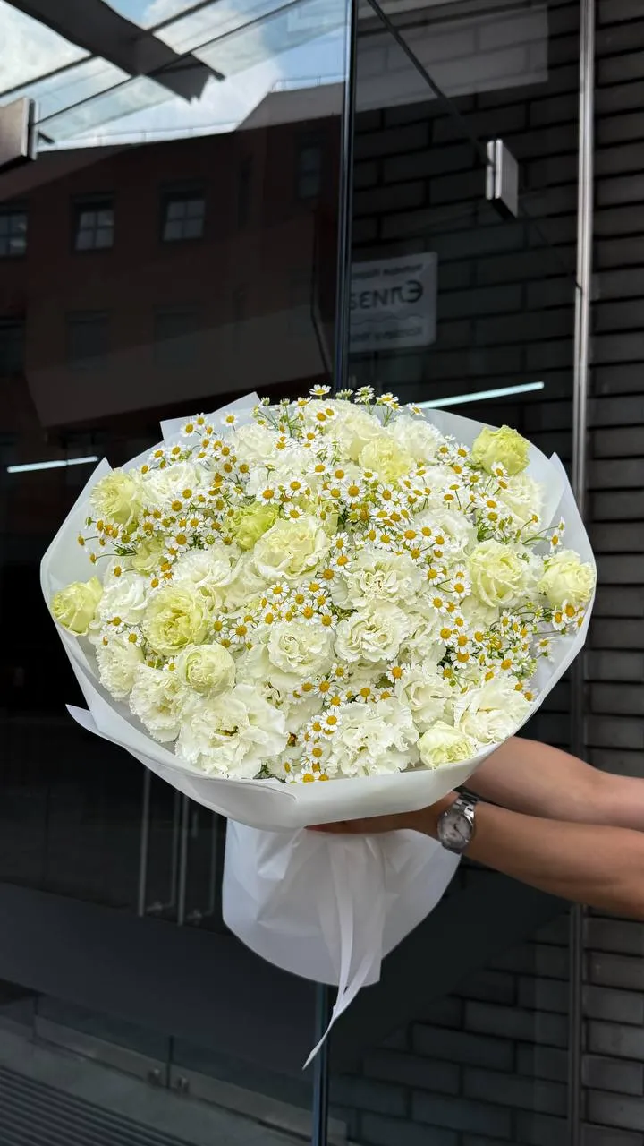White Daisy Bloom — авторский букет от WTF! Днепр